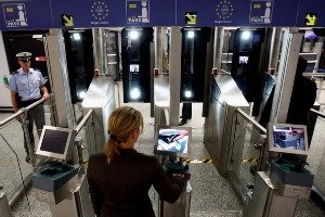 Des contrôles « injustifiés » aux frontières danoises, selon la Commission 
